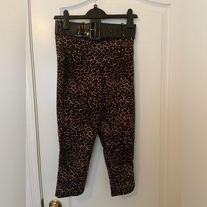 Deadly Dames Ultimate Leopard Capri Pants - NWOT and has original patent BELT S